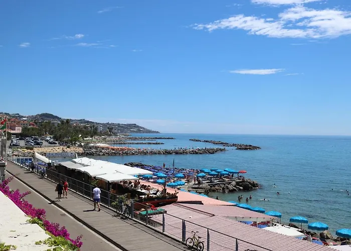 Kadevi -centralissimo, Parcheggio Gratuito , Bici Disponibili Apartmán Sanremo