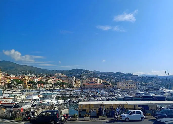 Kadevi -centralissimo, Parcheggio Gratuito , Bici Disponibili Apartmán