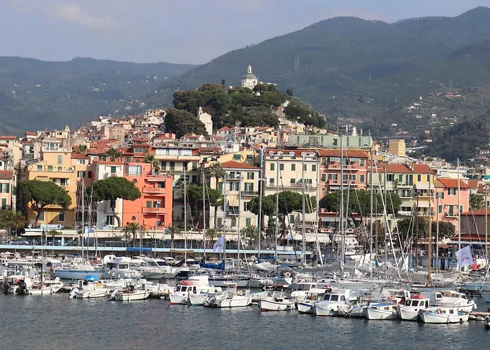 Kadevi -centralissimo, Parcheggio Gratuito , Bici Disponibili Apartmán *