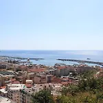 Kadevi -centralissimo, Parcheggio Gratuito, Bici- * San Remo