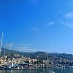 Kadevi -centralissimo, Parcheggio Gratuito, Bici- * San Remo