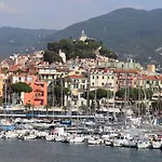 Kadevi -centralissimo, Parcheggio Gratuito , Bici Disponibili Appartement *