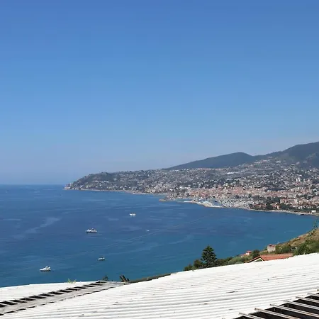 Kadevi -garage Privato, Biciclette-