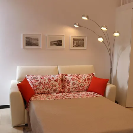 Kadevi -garage Privato, Biciclette-