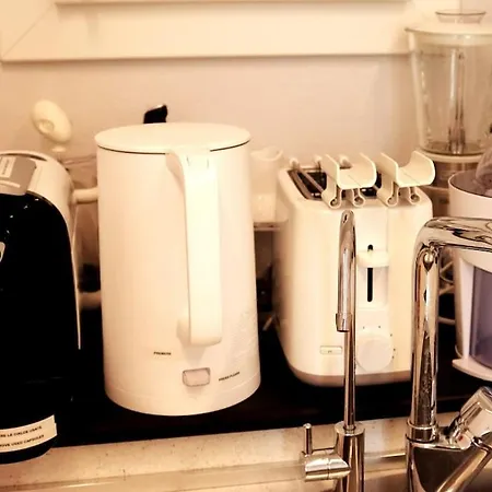 Kadevi -centralissimo, Parcheggio Gratuito A 200m , Bici Disponibili