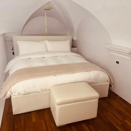 Kadevi -centralissimo, Parcheggio Gratuito A 200m , Bici Disponibili Apartamento