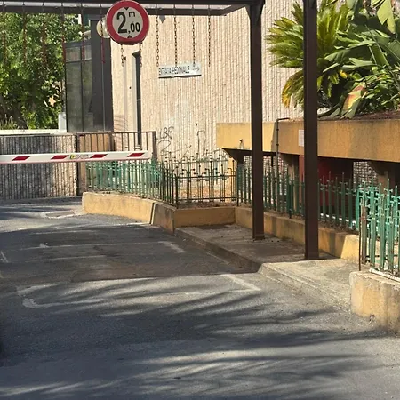 Kadevi -centralissimo, Parcheggio Gratuito, Bici- Appartamento